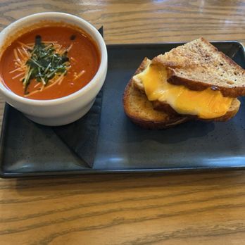 Rosemont - GRILLED CHEESE AND TOMATO SOUP - Delis Near Me - Charlotte, North Carolina Rosemont - GRILLED CHEESE AND TOMATO SOUP - Delis Near Me - Charlotte, North Carolina