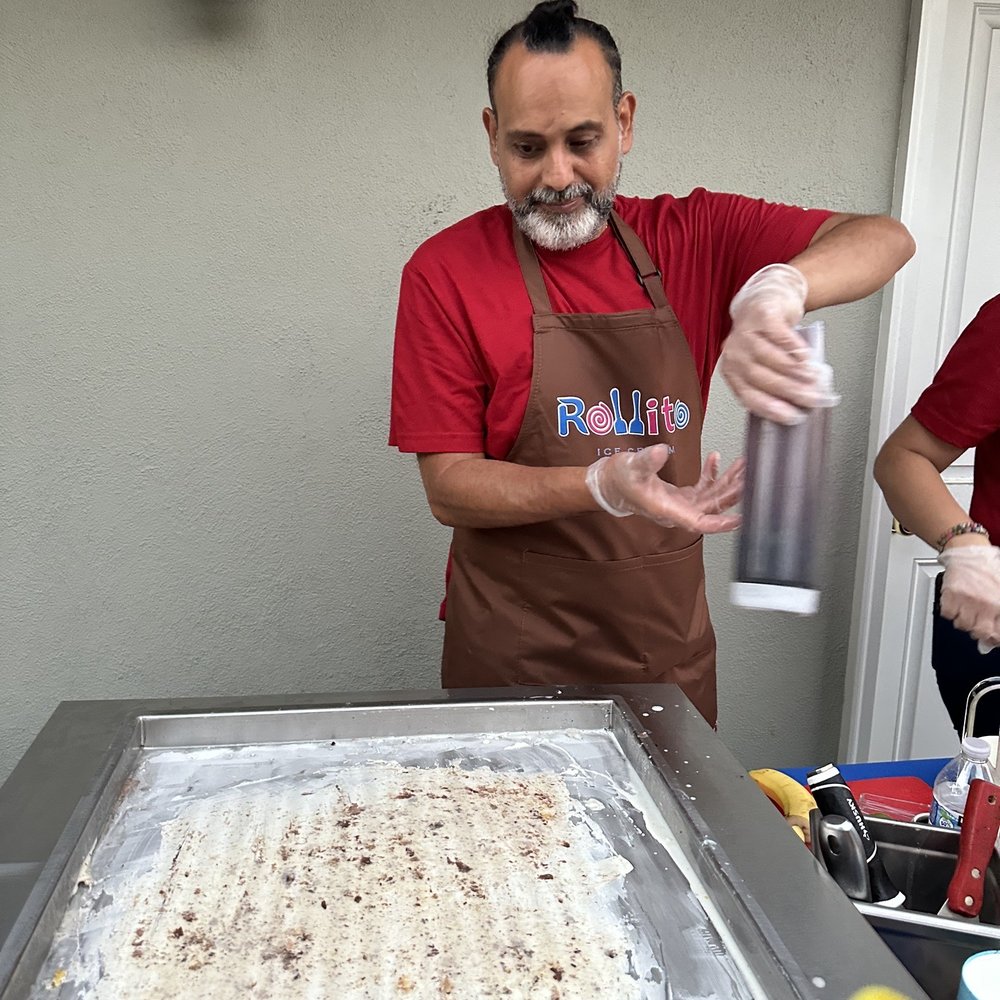Rollito - Safwat, owner, creating an ice cream roll up. - Ice Cream & Frozen Yogurt Near Me - Moreno Valley , California Rollito - Safwat, owner, creating an ice cream roll up. - Ice Cream & Frozen Yogurt Near Me - Moreno Valley , California