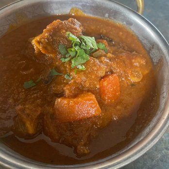 Chutneys Indian Restaurant - Goat curry - Indian Near Me - Vancouver, Washington