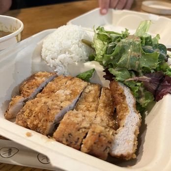 Pioneer Saloon - Tonkatsu curry - Japanese Near Me - Honolulu, Hawaii Pioneer Saloon - Tonkatsu curry - Japanese Near Me - Honolulu, Hawaii