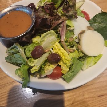 Bonefish Grill - House salad with balsamic dressing - Seafood Near Me - Macon, Georgia Bonefish Grill - House salad with balsamic dressing - Seafood Near Me - Macon, Georgia