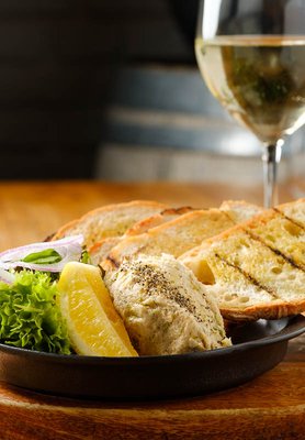 Bannockburn Hotel - Wine Country Restaurant by null