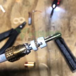 Hot Body Auto Spa Customs - Wiring, cables all soldered connections