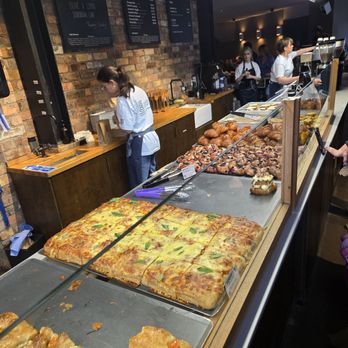 Bread 41 - Focaccia - Cafes Near Me - Dublin, D