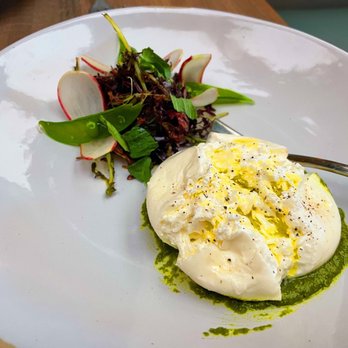 etta - Burrata with spring peas and green harissa - New American Near Me - Scottsdale, Arizona etta - Burrata with spring peas and green harissa - New American Near Me - Scottsdale, Arizona