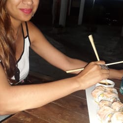 Ryu Sushi Ceviche - Los PAssion Roll con mango y salmon