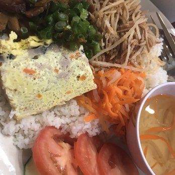 Buckeye Pho - Rice with chopped pork skin and grilled pork. - Vietnamese Near Me - Columbus, Ohio
