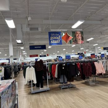 Marshalls - Nice sweaters - Department Stores Near Me - Laguna Niguel, California
