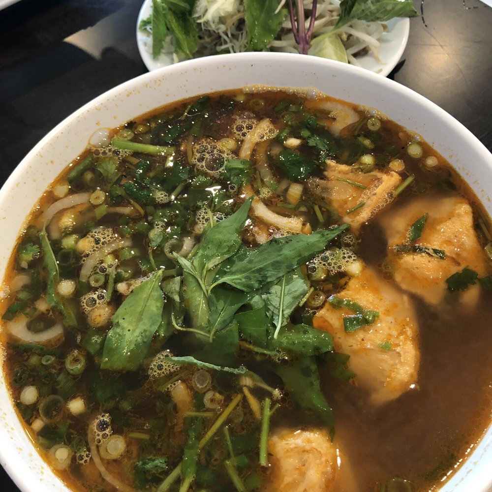 Pho Saigon Oi - Bun bo hue with brisket and crab balls - Vietnamese Near Me - North Springfield, Virginia Pho Saigon Oi - Bun bo hue with brisket and crab balls - Vietnamese Near Me - North Springfield, Virginia