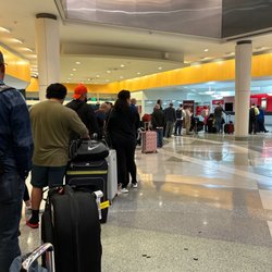 Avis Rent A Car - Arrived in Houston at 1230 am and this is the line in Avis.