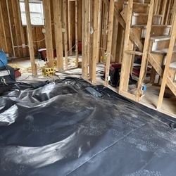 Thomas Carpet Cleaning & Restoration Service