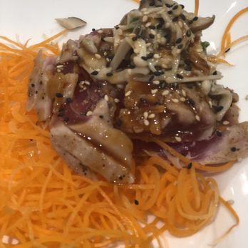 Rouleau Plus Rouleaux - a plate of food - Sushi Bars Near Me - Montreal, Quebec Rouleau Plus Rouleaux - a plate of food - Sushi Bars Near Me - Montreal, Quebec