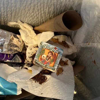 La Jefa Island Tacos - La Jefa Island Tacos in its natural habitat - Food Trucks Near Me - Keaau, Hawaii La Jefa Island Tacos - La Jefa Island Tacos in its natural habitat - Food Trucks Near Me - Keaau, Hawaii