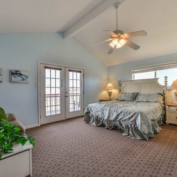 Lazy Daze Beach House - Vacation Rentals Near Me - Jamaica Beach, Texas Lazy Daze Beach House - Vacation Rentals Near Me - Jamaica Beach, Texas