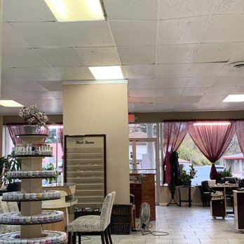 Exotic Nail - Inside - Nail Salons Near Me - Parma Heights, Ohio