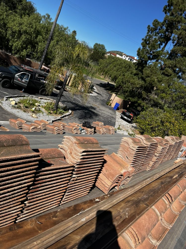 Slide of A&G New Generation Roofing