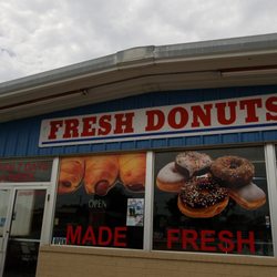 FRESH DONUTS