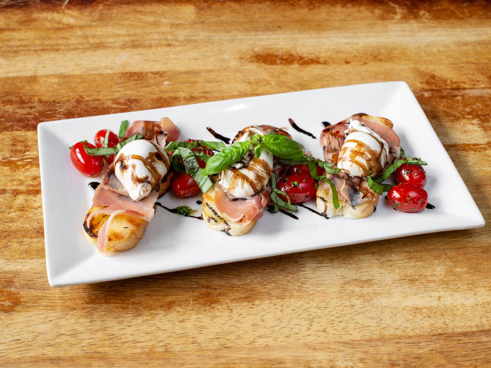 COPPER KETTLE BAR & RESTAURANT 158 Photos & 171 Reviews 5024 Skillman Ave, Woodside, NY