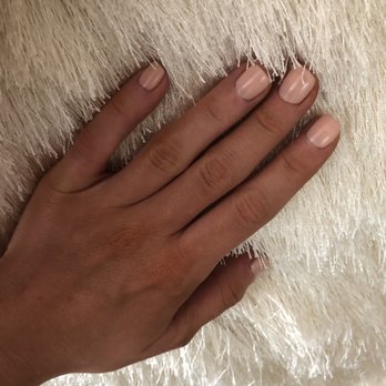 Zero 2 Nail Spa - Gorgeous classic manicure with OPI's Bubble Bath. - Nail Salons Near Me - Chicago, Illinois