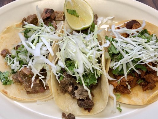 El Paisa Taqueria by null