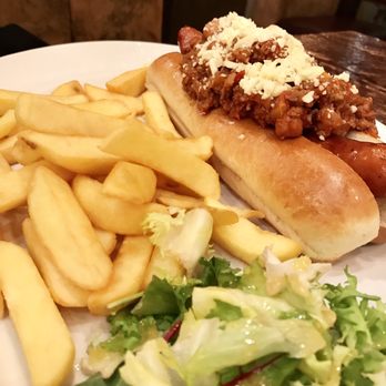 Wild West Diner - Chilli dog - American Near Me - Blackpool, ABE