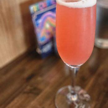 AM/FM - Mimosa - pineapple cranberry - Diners Near Me - Dallas, Texas AM/FM - Mimosa - pineapple cranberry - Diners Near Me - Dallas, Texas