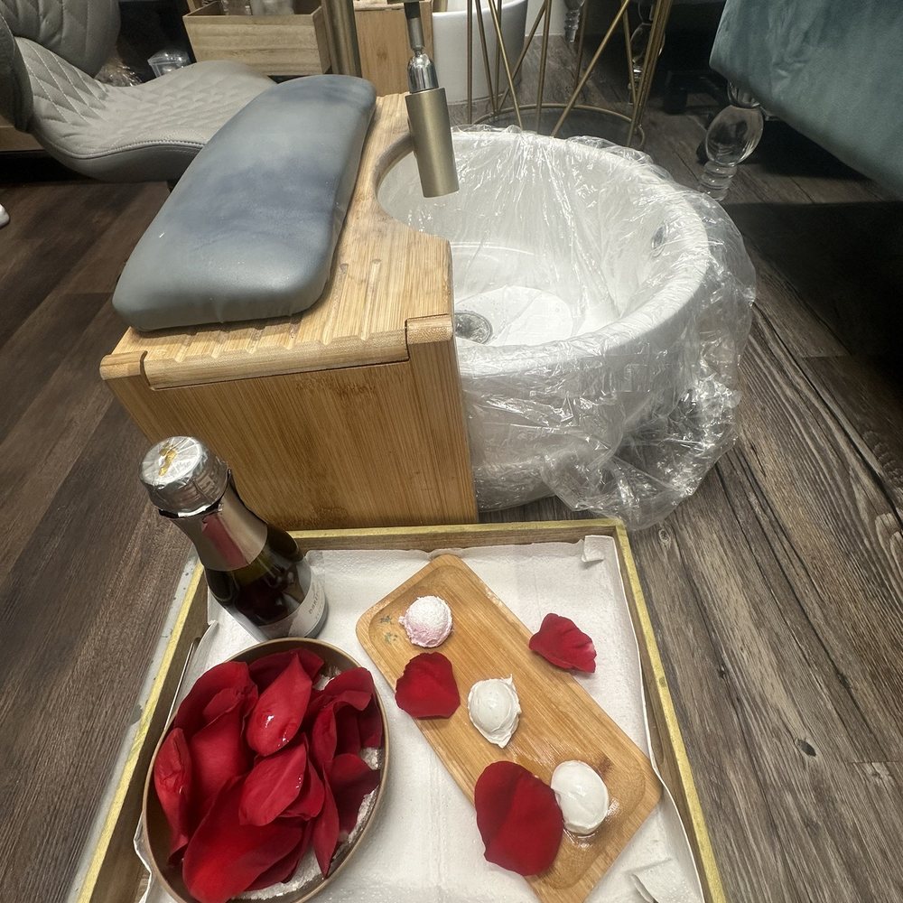 Nailicious Nails Studio - Deluxe pedi - Nail Technicians Near Me - Huntington Beach, California Nailicious Nails Studio - Deluxe pedi - Nail Technicians Near Me - Huntington Beach, California