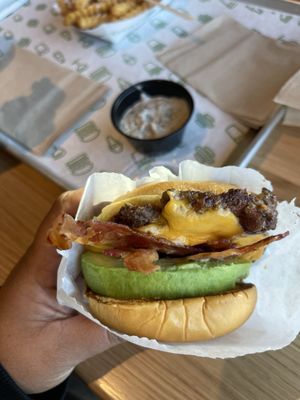Shake Shack Downey by null