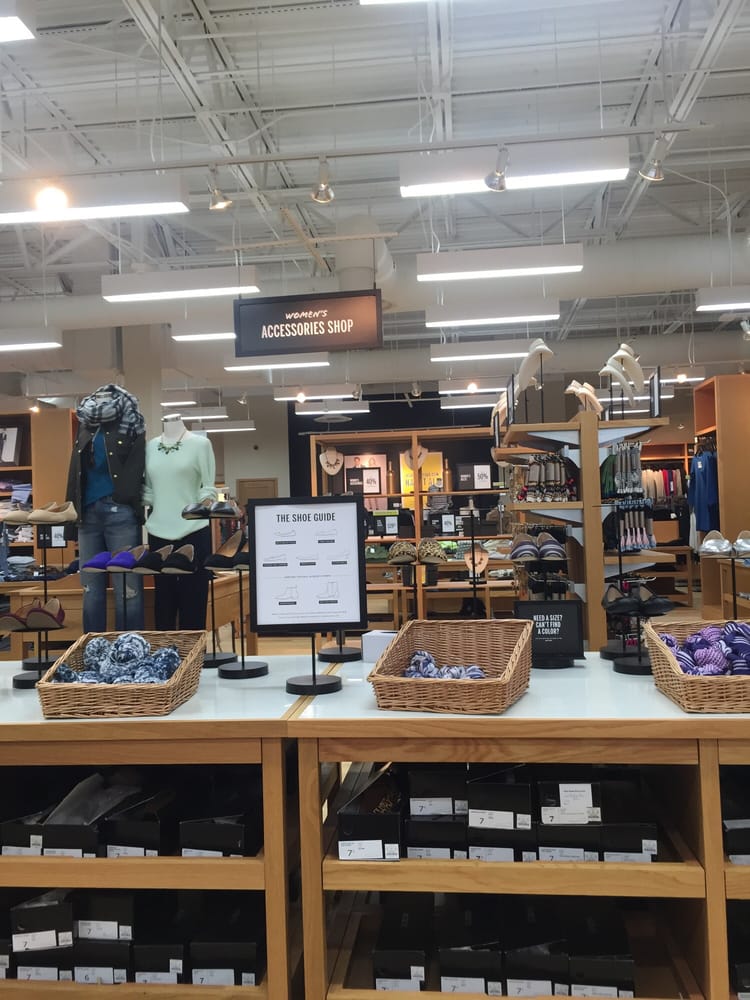 J CREW FACTORY Updated July 2024 1000 Highland Colony Pkwy, Ridgeland, Mississippi Men's