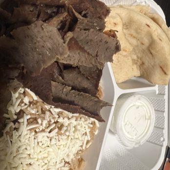 Kafé Neo Edmonds - Gyro Meat Plate - Greek Near Me - Edmonds, Washington Kafé Neo Edmonds - Gyro Meat Plate - Greek Near Me - Edmonds, Washington