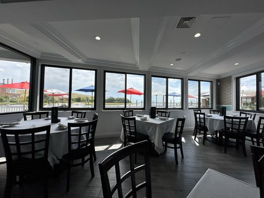 Peter's Clam Bar by null