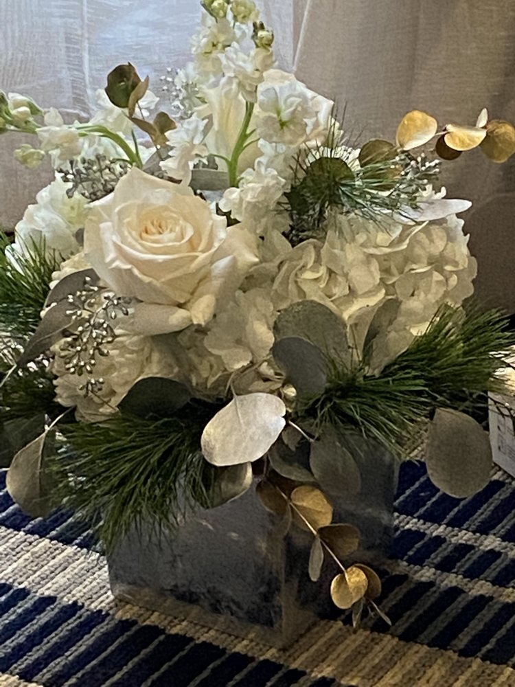 EVERGREEN FLORIST Updated September 2024 16 Photos & 22 Reviews