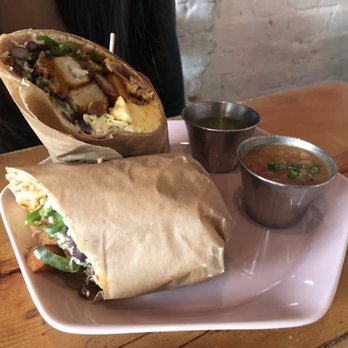 Venice Mtl Vieux-Montreal - Breakfast Burrito - Salad Near Me - Montreal, Quebec
