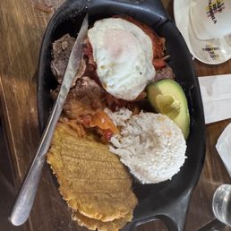 Bistec a Caballo 9 Oz