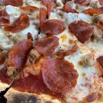 Puccini Restaurant - Pizza Near Me - Cumberland, Maryland Puccini Restaurant - Pizza Near Me - Cumberland, Maryland