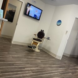 RB Comprehensive Dentistry - Lobby Area