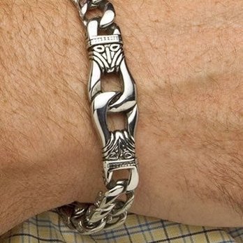 Jackie, Psychic-Medium - Seta jewelry, tribal bracelet. - Psychic Mediums Near Me - Lebanon, Ohio