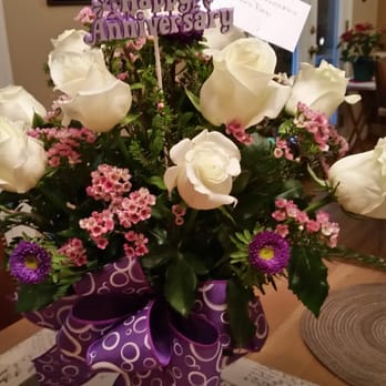Barb's Flower Barn - Florists Near Me - Kerrville, Texas Barb's Flower Barn - Florists Near Me - Kerrville, Texas