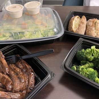 BJ's Restaurant & Brewhouse - $65 Slow- Roasted Tri-Tip Bundle - Breweries Near Me - Mobile, Alabama