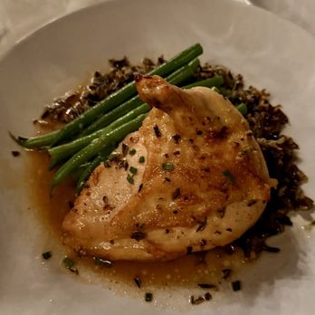 The Lions Den 1837 - Chicken breast entree - Steakhouses Near Me - Mineral, Virginia