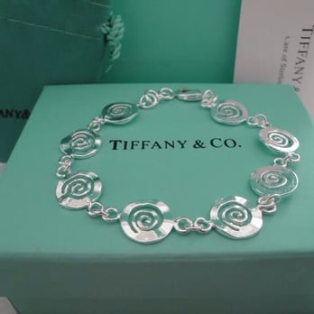 Tiffany & Co - Jewelry Near Me - Coral Gables, Florida Tiffany & Co - Jewelry Near Me - Coral Gables, Florida