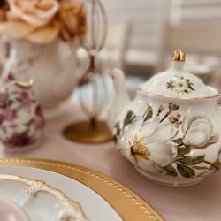 Wonderland Tea Party Rentals - Birthday Party