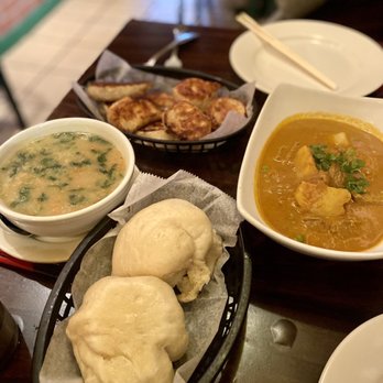 Cafe Tibet - Tingmo, Tsam - Thuk, Combo Momo, Lamb Curry - Himalayan/Nepalese Near Me - Brooklyn, New York