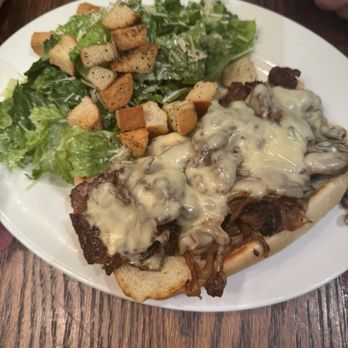 The Griswold Inn - The Philly cheese steak lots of flavor - Hotels Near Me - Essex, Connecticut The Griswold Inn - The Philly cheese steak lots of flavor - Hotels Near Me - Essex, Connecticut