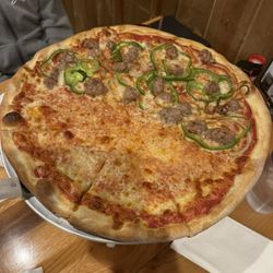 Vesuvio's Pizzeria & Family Restaurant