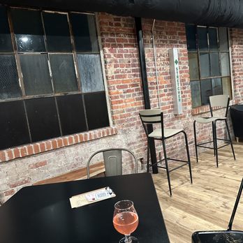 Rüeggenbach Brewing - Additional upstairs seating - Breweries Near Me - Marshall, Texas