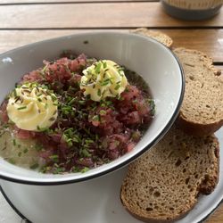 Frankfurter Haus - Handkäs mit Musik (und Kümmel)
