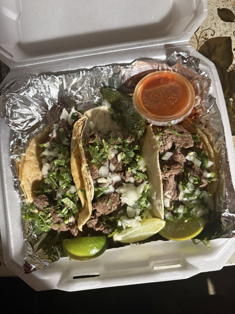 Armando's Tacos