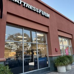 Mattress Firm Cerritos - Outside