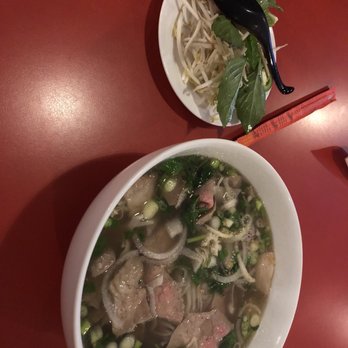 Indochin Vietnamese Restaurant - Vietnamese Near Me - Saint Paul, Minnesota
